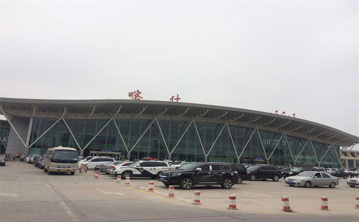 航空貨運(yùn)喀什機(jī)場(chǎng)